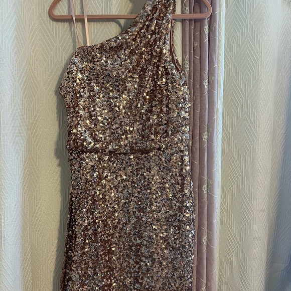 Sequin One-Shoulder Dress - Picture 4 of 6